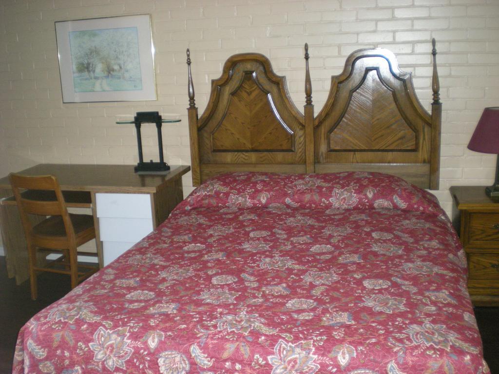 Motel Seigneurie De Vaudreuil Eksteriør billede